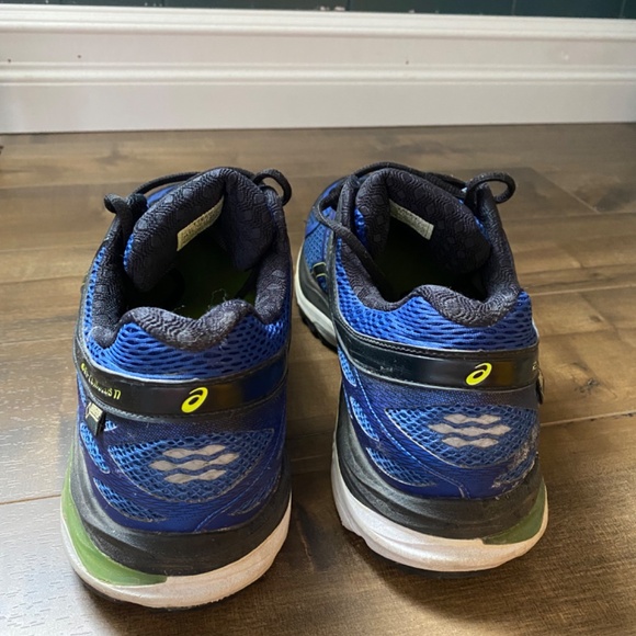 Asics Gel-Cumulus 17 - Picture 2 of 6